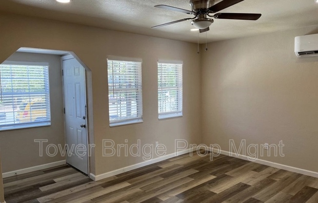 3 beds, 2 baths, 1,052 sqft, $2,250