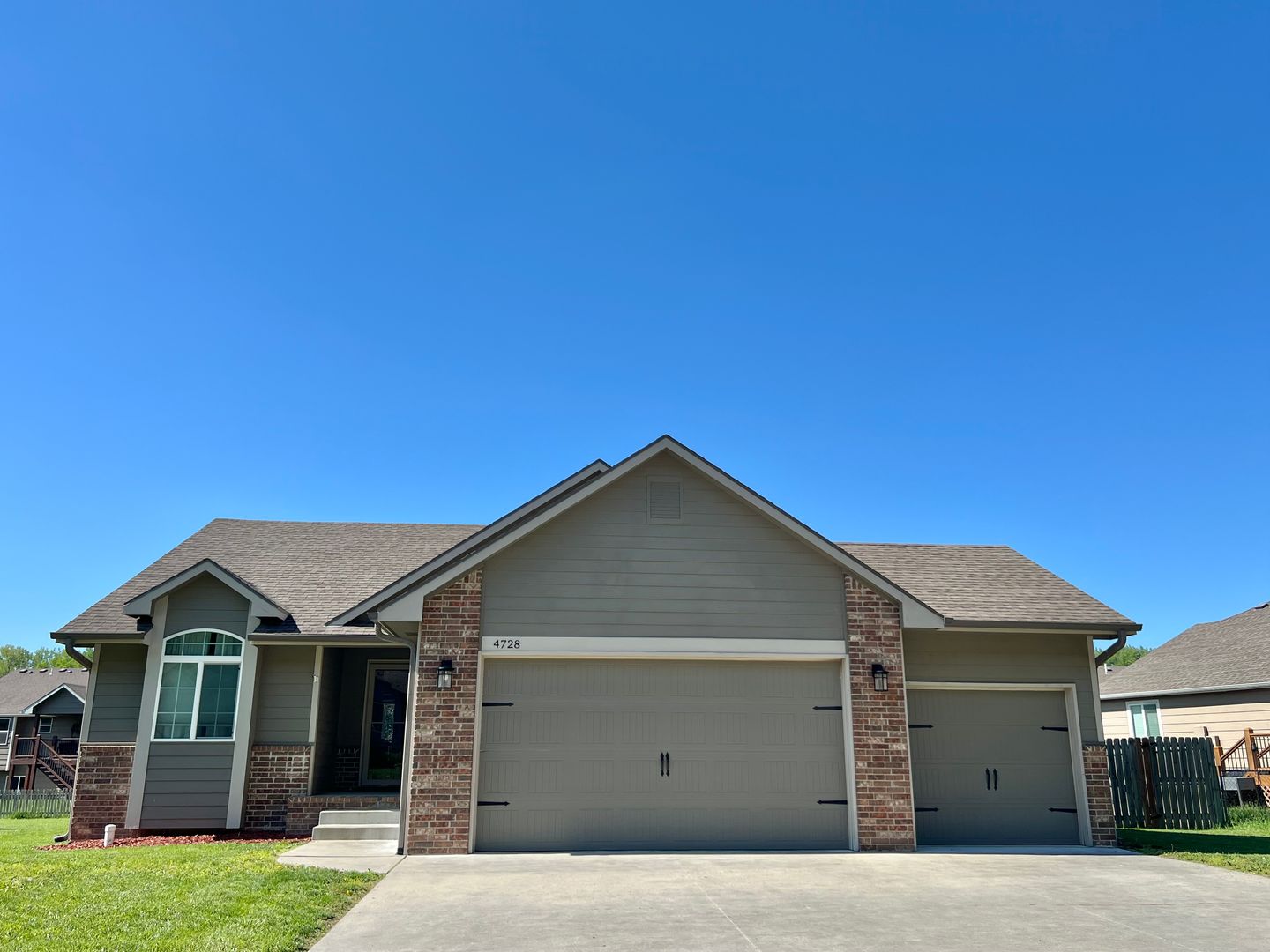 Spacious 4 Bedroom Home in Scenic Meadows Neighborhood on West Side of MHK