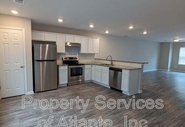 4443 PINSCHER ST