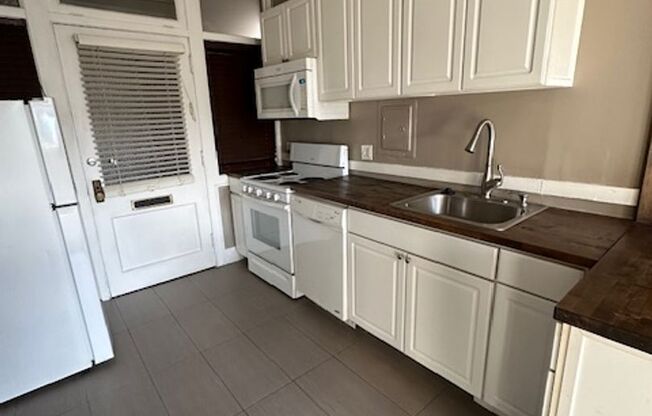 1 bed, 1 bath, 750 sqft, $1,175, Unit Unit 204