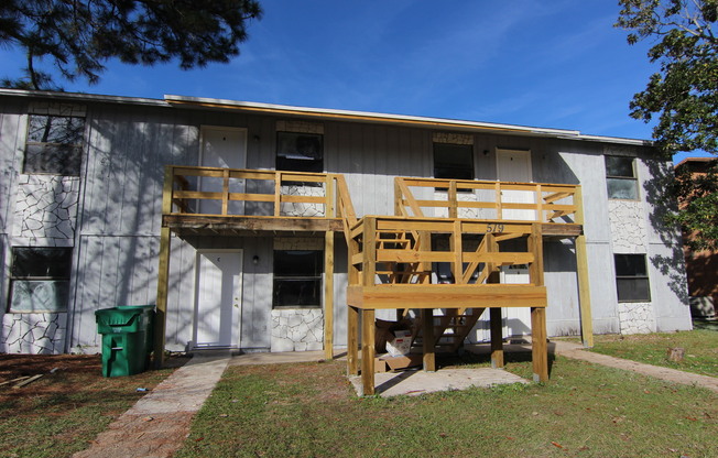 Great 2 Bedroom Unit in Fort Walton Beach!