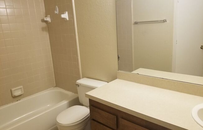 2 beds, 2 baths, $1,350