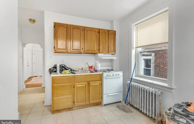4844 Walnut St.