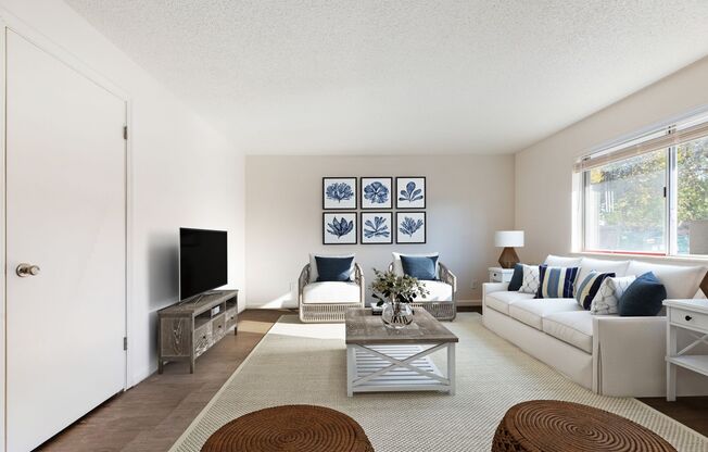 2 beds, 1 bath, 709 sqft, $1,499, Unit 48