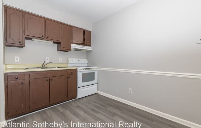 2709 azalea Garden rd