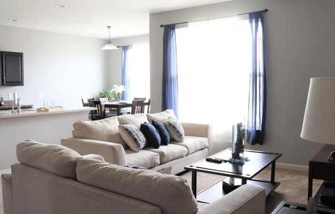 Spacious 4-Bedroom Near Lake Cunningham