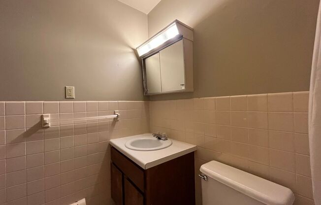 Studio, 1 bath, 525 sqft, $925, Unit 202
