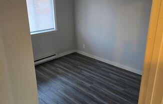 2 beds, 1 bath, $850, Unit 20