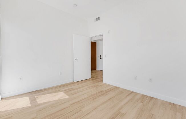 1 bed, 1 bath, 739 sqft, $2,995, Unit 306