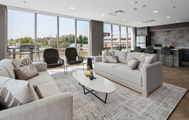 1 bed, 1 bath, $3,200, Unit 411