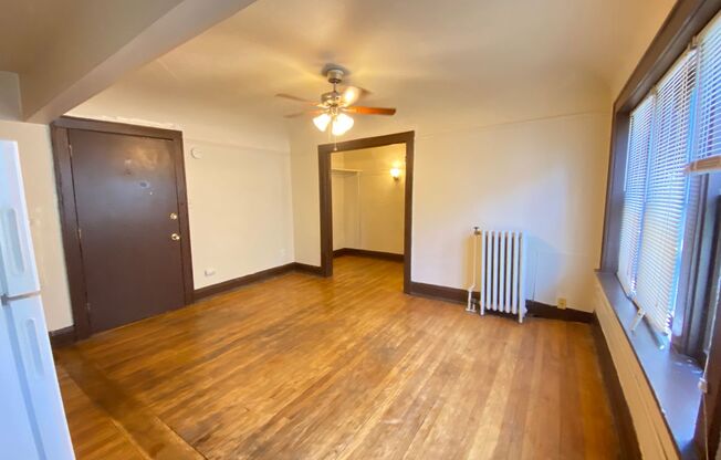 Studio, 1 bath, $775, Unit 307