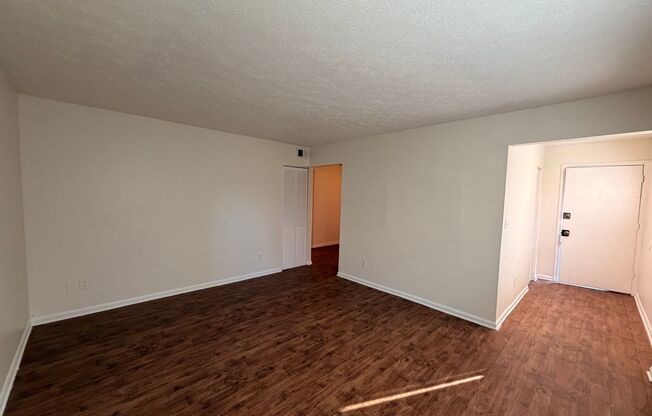 1 bed, 1 bath, 674 sqft, $875, Unit 2005-15