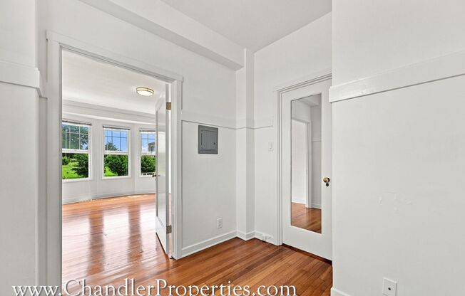 625 Scott Street Apartments*