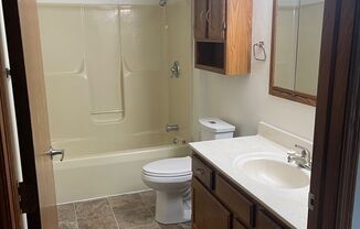 2 beds, 1 bath, $1,029, Unit 410 205