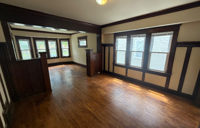 2757 2759 N 36 ST