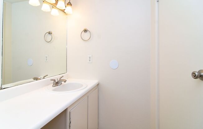 2 beds, 2 baths, 935 sqft, $1,049, Unit 29S-1A