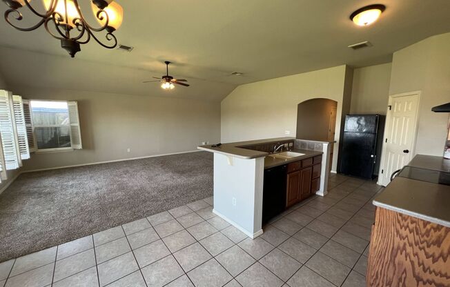 3 beds, 2 baths, $1,795