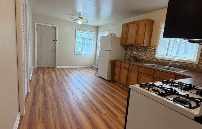 14045 S Atlantic Ave, Riverdale, IL 60827