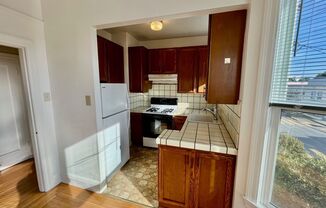 1 bed, 1 bath, $2,600, Unit 5