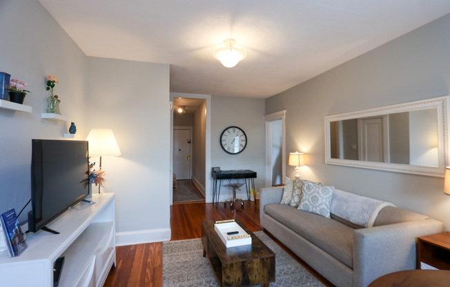 1 bed, 1 bath, 600 sqft, $3,500, Unit 46