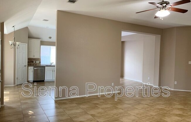 209 N BLUE RDG