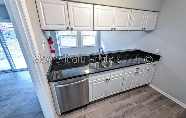 2 beds, 2 baths, $1,475