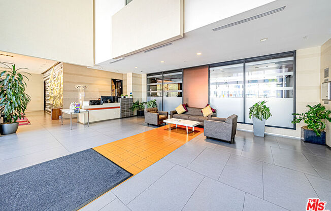 1 bed, 2 baths, 1,130 sqft, $2,800, Unit 321