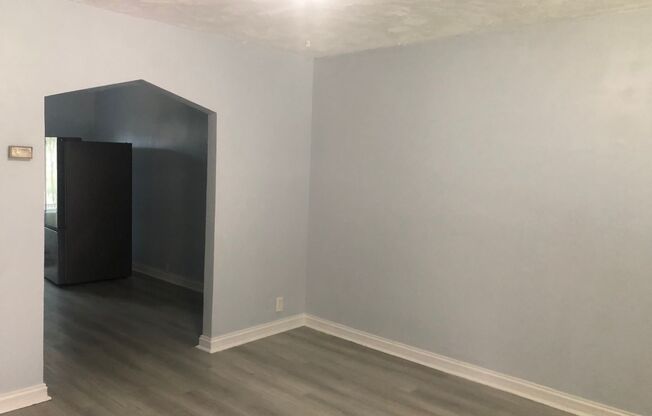 Charming 3-bedroom, 1-bathroom home located in the vibrant city of Baltimore, MD.