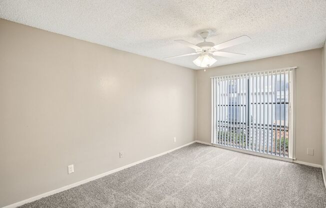 3 beds, 2 baths, 1,229 sqft, $1,875, Unit 412