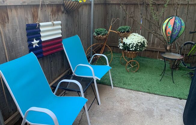 2 beds, 1.5 baths, 1,048 sqft, $905, Unit 0502