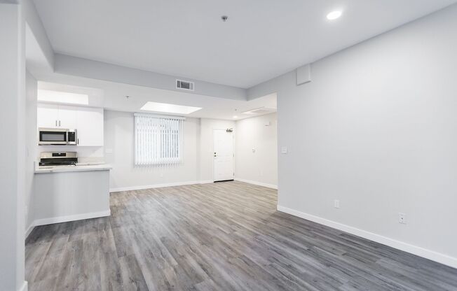 2 beds, 2 baths, 1,088 sqft, $3,298, Unit 113