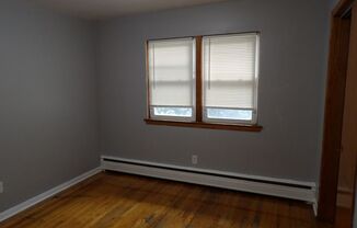 2 beds, 1 bath, $1,550, Unit 2320-304