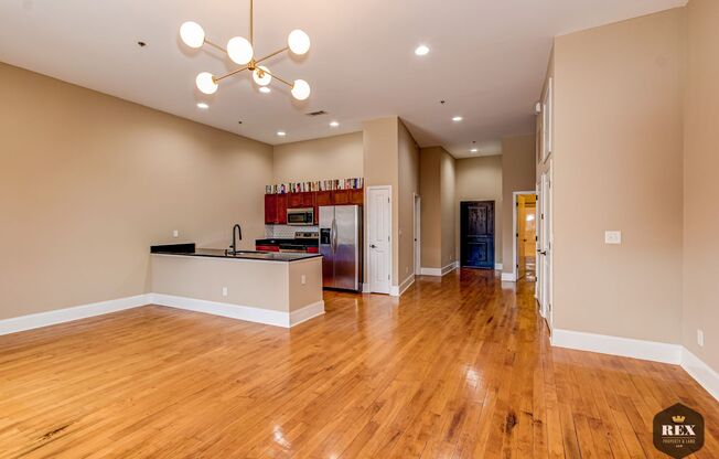 JB Whites Condo
