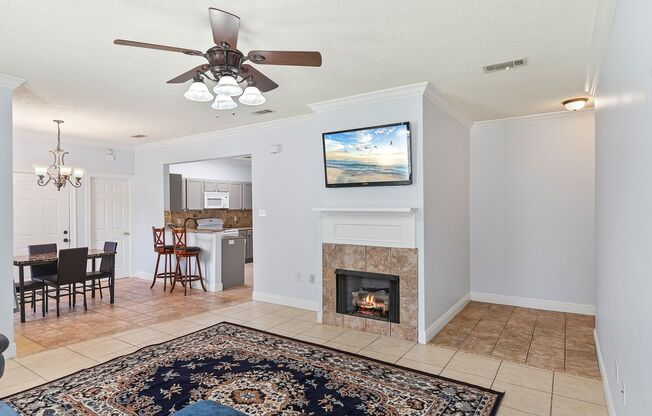 Now Leasing! Highland Village II – Gated and just minutes from LSU