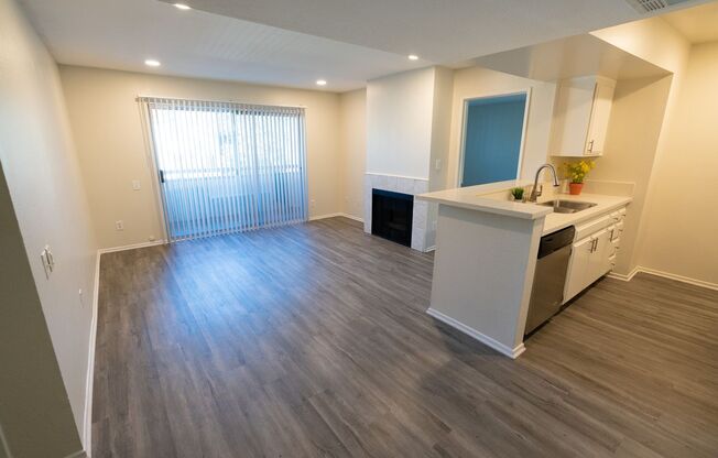 2 beds, 2 baths, 1,150 sqft, $2,998, Unit 201