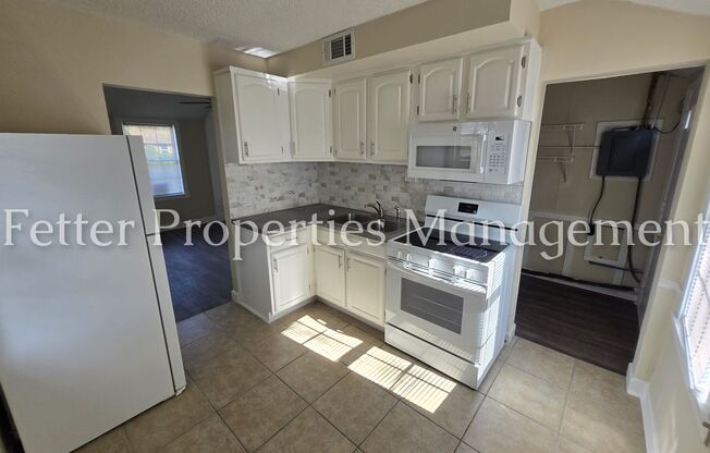 Summer Special! First Month's Rent Free!