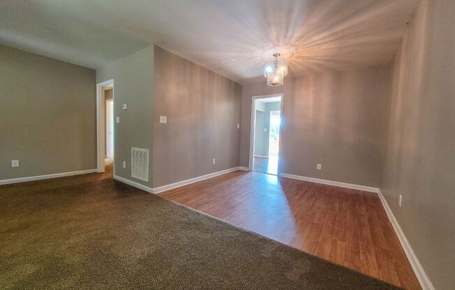Spacious 3BD, 2.5BA Duplex in Clayton with Large Fenced Backyard