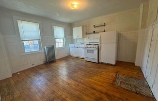 Studio, 1 bath, $1,300, Unit 5