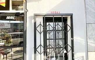 1034 S FAIRFAX AVE