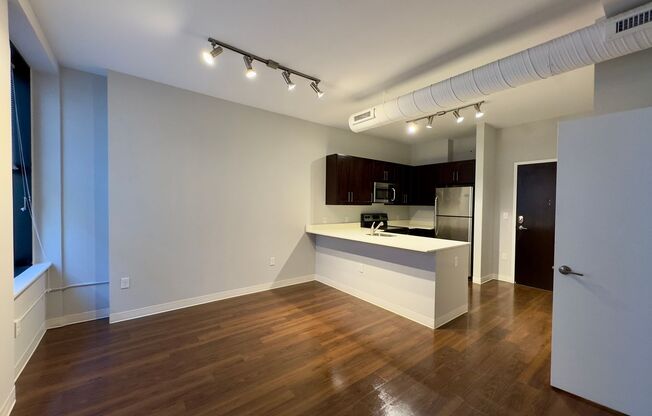 1 bed, 1 bath, 499 sqft, $1,550, Unit HA-619