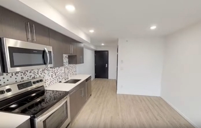 Studio, 1 bath, 272 sqft, $1,235, Unit 509