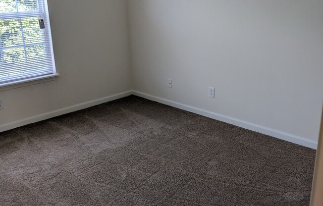 3 beds, 2.5 baths, 1,299 sqft, $1,520, Unit 01 - 7808