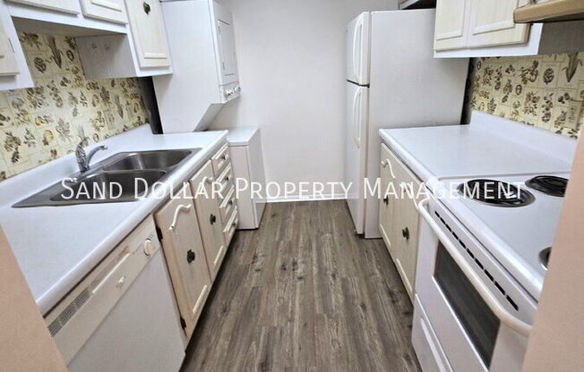 700 E Airport Blvd. Apt I5