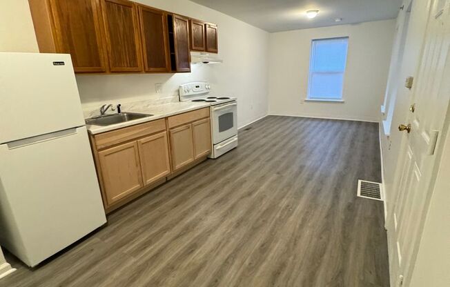 WP1- 207-11 &amp; 212-14 W7th St &amp; 703 North Orange