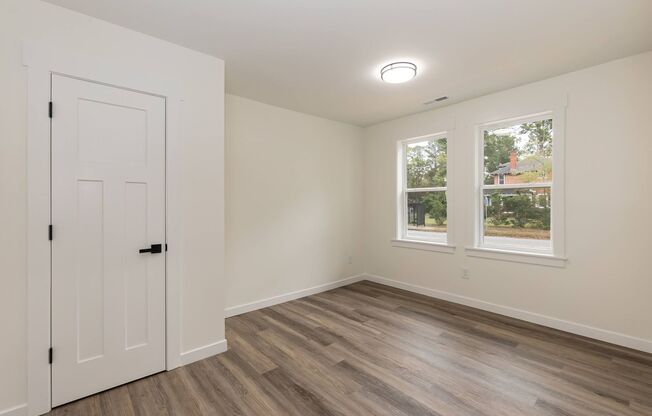 2 beds, 1 bath, $1,300, Unit 417 Sycamore St RENO