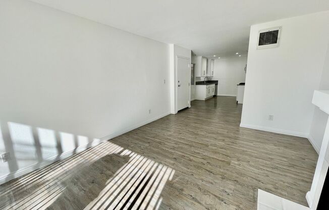 2 beds, 2 baths, 1,000 sqft, $2,900, Unit 101