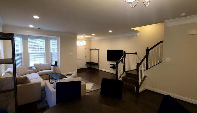 5757 RICHARDS VLY RD