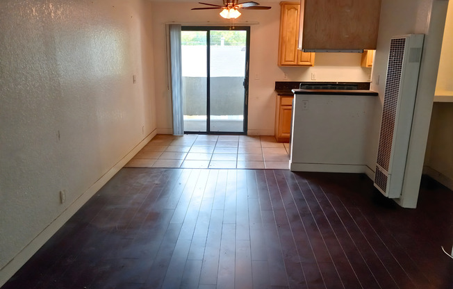 2 Bed/ 2 Bath with Patio | Gated Community | Centrally Located in Long Beach