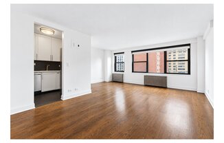 200 E 27th St, New York NY 12E