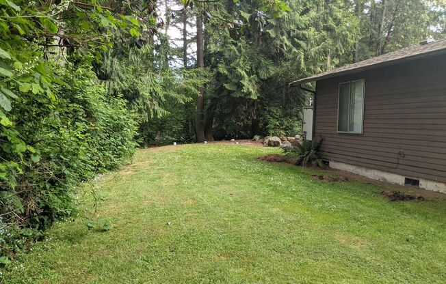 6491 &amp; 6493 Old Military Road NE
